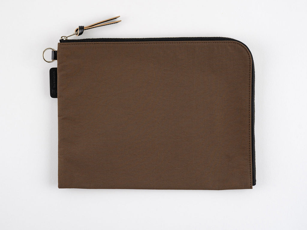 Tragen Flat Pouch - A5 Brown